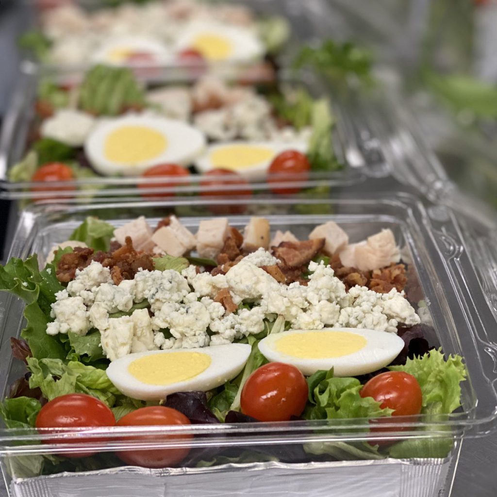 Cobb salad containers